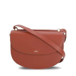 A.P.C Geneve Calfskin Bag 61161 (EAI)– Elegant Minimalism in Brandy 🍷✨